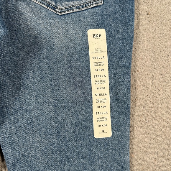 BKE Stella Jeans Womens 31S 31x30 Medium Wash Bootcut‎ Slim Fit Low Rise Stretch - Picture 10 of 15